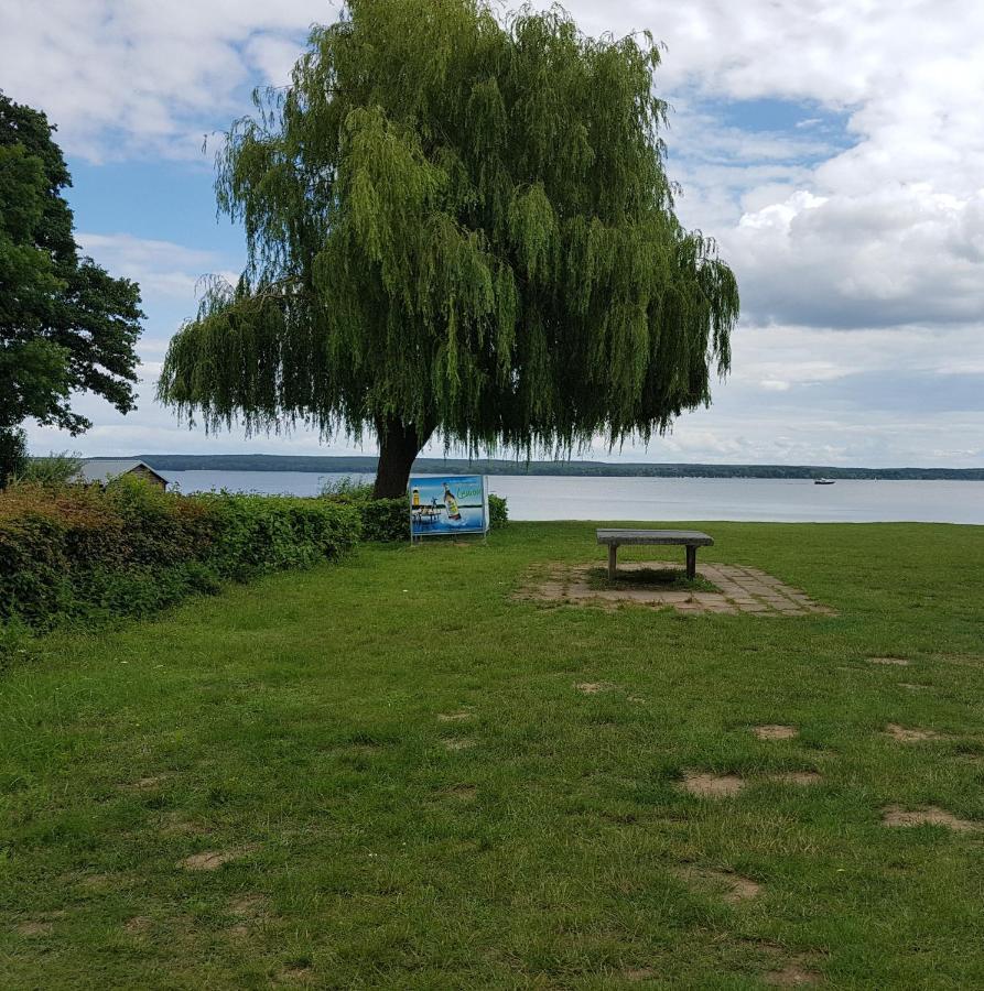 Ferienhaus Plau Am See, Direkt Am Wasser Exterior photo